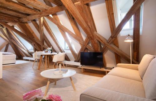 Immenstaad am Bodensee Apartment | Elegant Schloss Kirchberg - Guest Rated 9.7/10