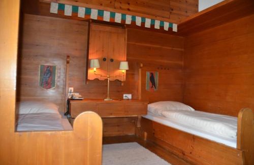 Reith bei Kitzbuehel Hotel | Discover Relaxation at Schloss Münichau with Ocean Views