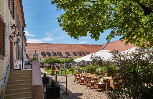 Munzingen Hotel | Experience Schloss Reinach: 4-Star Resort with Ocean Views
