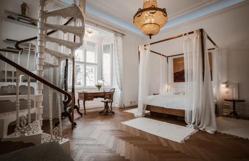 Schonau an der Triesting Hotel | Experience Comfort at Schloss Schönau - Rated 9/10!
