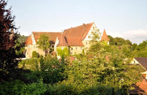 Wiesenthau Hotel | Welcome to Schloss Wiesenthau: Family-Friendly Retreat