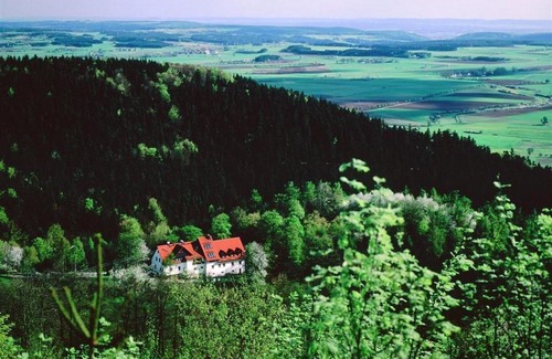 Marktrodach Apartment | Family-Friendly Schlossberghof: 4-Star Comfort Awaits