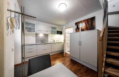 Margareten Apartment | Guest Rated: Schlossquadrat Apartment 12 with Family-Friendly Amenities