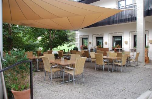 Thannhausen Hotel | Family-Friendly Getaway at Schlosstaverne Thannhausen