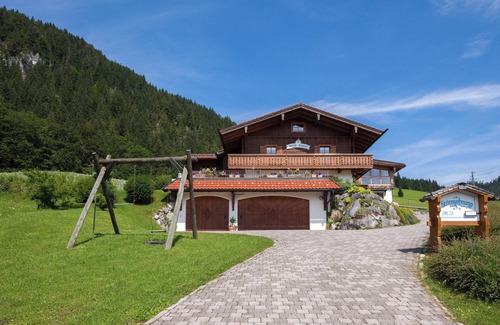 Ramsau bei Berchtesgaden Apartment | Schmuckenstein Vacation Apartment: Guest Rated 10/10 Comfort