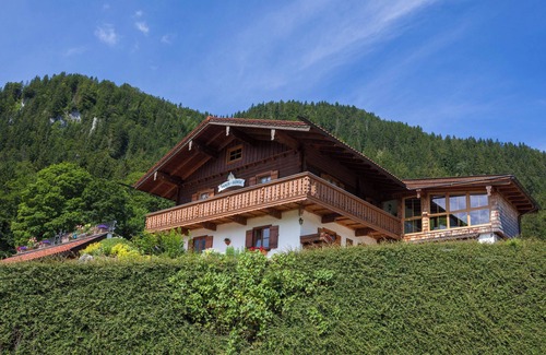 Ramsau bei Berchtesgaden Apartment | Schmuckenstein Vacation Apartment: Guest Rated 10/10 Comfort