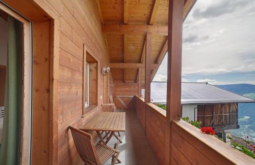 Naturno Apartment | Top-Rated Schnatzhof Apartment Schwalbennest for Families