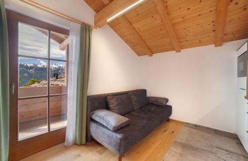 Naturno Apartment | Top-Rated Schnatzhof Apartment Schwalbennest for Families