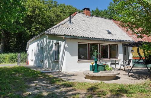 Sommersdorf Apartment | Oceanfront Retreat at Schneckenhaus - 8/10 Guest Rated