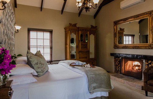 Swellendam House | Elegant Schoone Oordt Country House: Guest Rated 9.8/10