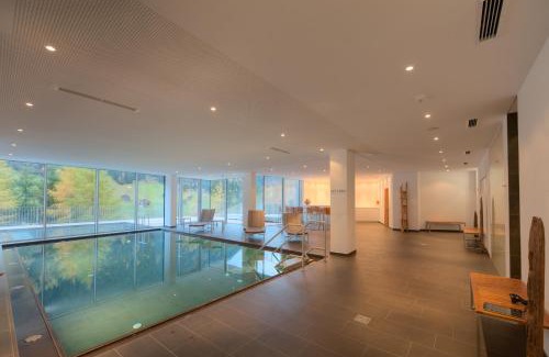 Kappl Apartment | Elegant Schooren des Alpes Apartments with Ocean Views