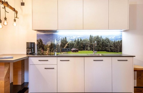Lajen Apartment | Schreiberhof Charme: Family-Friendly Retreat with 9.4 Rating