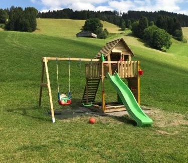 Kirchberg in Tirol Apartment | Discover Schrolln Appartements: Rated 9.7/10 & Family-Friendly