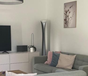 Krumpendorf am Woerther See House | Experience Schubert am Wörthersee with Oceanfront Views