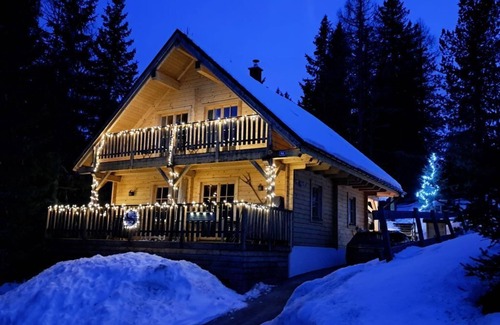Albeck House | Schwabenhütte: Family-Friendly Retreat with Spa Amenities