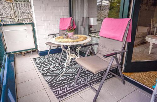 Sudrandweg Apartment | Relax at Schwalbennest: Pool, Sauna & Oceanfront Views