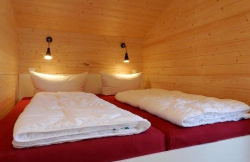 Zierow House | Cozy Schwarzes Holzferienhaus mit Sauna near Ostsee Beach