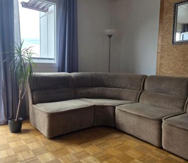 Calw Apartment | Schwarzwald Lodge OG - Perfekt für Familien und Gruppen
