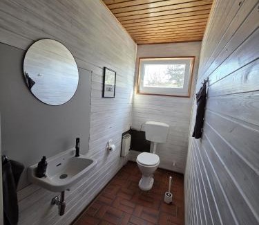Calw Apartment | Schwarzwald Lodge OG - Perfekt für Familien und Gruppen