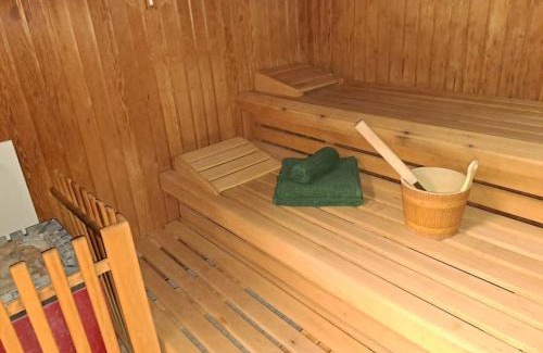 Unterkirnach Apartment | Relaxing Schwarzwald-Traum with Pool & Sauna – 4-Star Escape