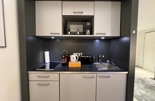 Oststadt Apartment | Discover Schwarzwaldblick by Rabe: Pool & Breakfast Included