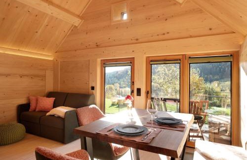 Raitenbuch House | Cozy Getaway at Schwarzwaldchalet Holzperle Retreat