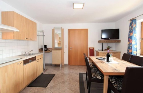 Zillertal Apartment | Charming Schweiberer with Spa & Lake Views - Guest Rated 9.2