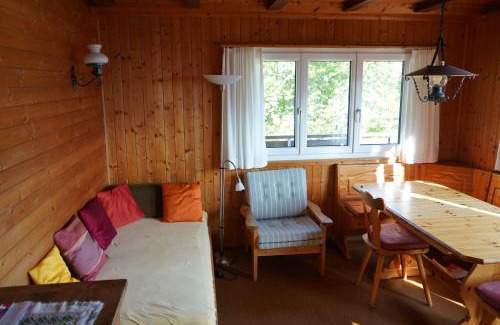 Quarten Apartment | Pet-Friendly Getaway at Schwendihöckli with Hot Tub