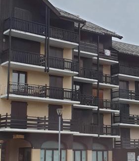 Gresse-en-Vercors Apartment | Prime Oceanfront Hotel with Pool & Great Guest Ratings