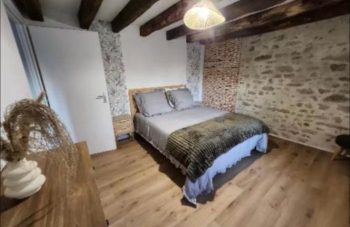 Bonnac-la-Cote Bed & Breakfast | SCI Maison Rouge 1