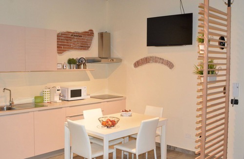 Verona City Centre Apartment | Outstanding SCIESA 24 Apartments with Spa & Child-Friendly Amenities