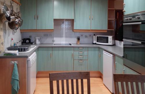 Turriff House | Scobach Lodge: Pet-Friendly Retreat with 9/10 Guest Rating