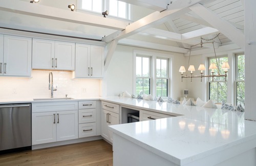 Siasconset House | Bright Sconset Home with Ocean View & Spa Amenities