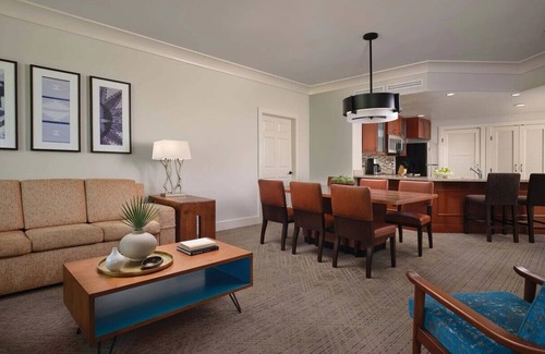 Desert Ridge Resort | Experience Spring Training Excitement at Marriott Canyon Villas