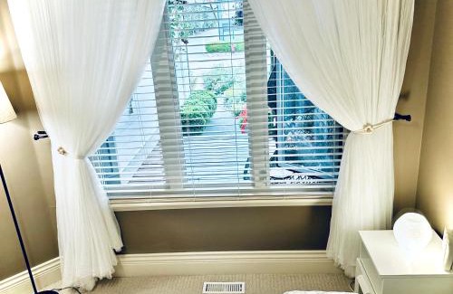 Langley House | Scorpion House Langley: Ocean View Room with Extra Comfort