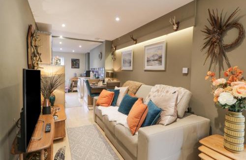 Powfoot House | Discover Scotia At The Pow: Pet-Friendly 4-Star Retreat