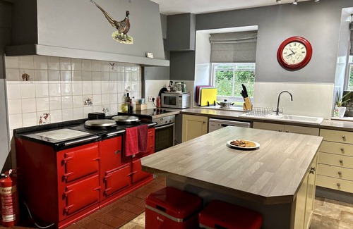 Shiel Bridge House | Pet-Friendly Highland Estate Near Isle of Skye, Rated 9/10