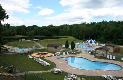 Henryville Resort | Family-Friendly Scotrun Camping Resort Loft Model with Pool