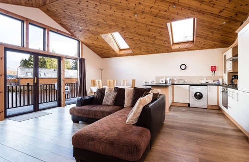 Foss House | Elegant Scottish Highland Lodge - Guest Rated 10/10