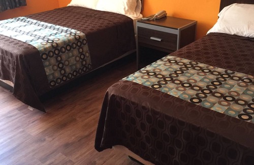 Southeast Houston Hotel | Convenient Stay at Scottish Inn & Suites - Hobby Airport
