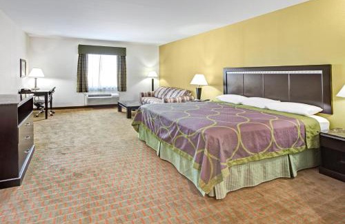 La Porte Hotel | Budget-Friendly Scottish Inns and Suites in La Porte