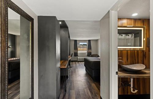 Windsor Park Hotel | Budget-Friendly Scottish Inns in Downtown Austin