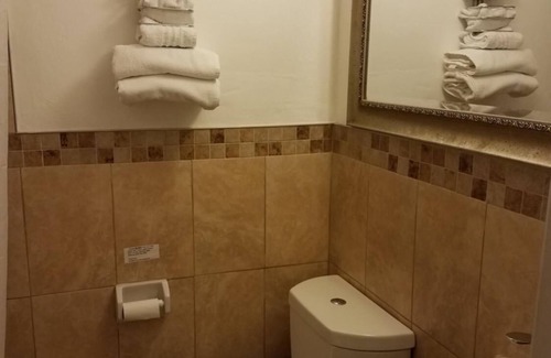 Okeechobee Hotel | Relaxing Retreat at Scottish Inns Okeechobee: 8.6/10 Rating