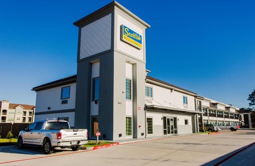 Atascocita Hotel | Budget-Friendly Scottish Inn & Suites in Atascocita