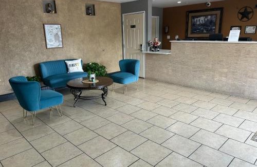 Fort Worth Hotel | Budget-Friendly Stay at Scottish Inns White Settlement
