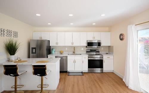 New Papago Parkway House | Scottsdale - 631 N 74th Pl