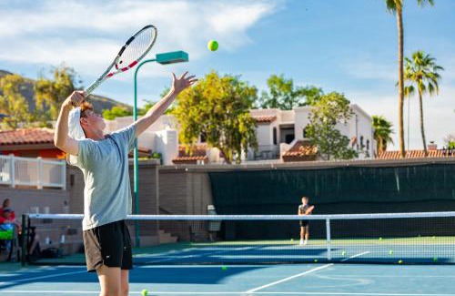 Scottsdale Resort | Relaxing Scottsdale Camelback Resort with Spa and Pool Access