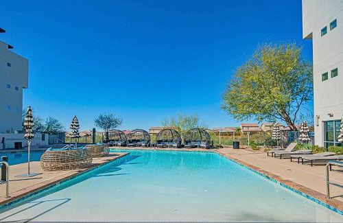 Desert View Village Apartment | Prime Location Near Kierland with King Bed & Scenic Pool