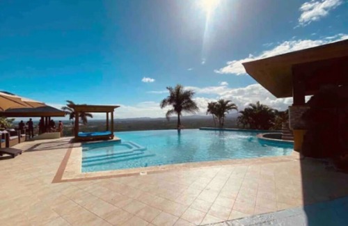 Pedro Brand Villa | Discover the Perfect SD 5BR Ranch Villa with Pool Access