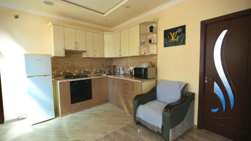 Dilijan Villa | Exceptional SD House: Family-Friendly Stay with Breakfast